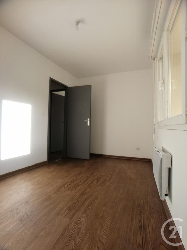 Afficher la photo en grand Appartement T3 à vendre - 3 pièces - 49.23 m2 - CORBELIN - 38 - RHONE-ALPES - Century 21 Arlaud Transaction
