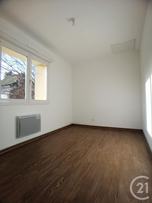 Afficher la photo en grand Appartement T3 à vendre - 3 pièces - 49.23 m2 - CORBELIN - 38 - RHONE-ALPES - Century 21 Arlaud Transaction