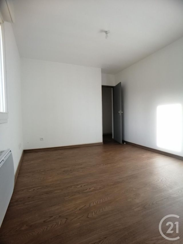 Afficher la photo en grand Appartement T3 à vendre - 3 pièces - 49.23 m2 - CORBELIN - 38 - RHONE-ALPES - Century 21 Arlaud Transaction