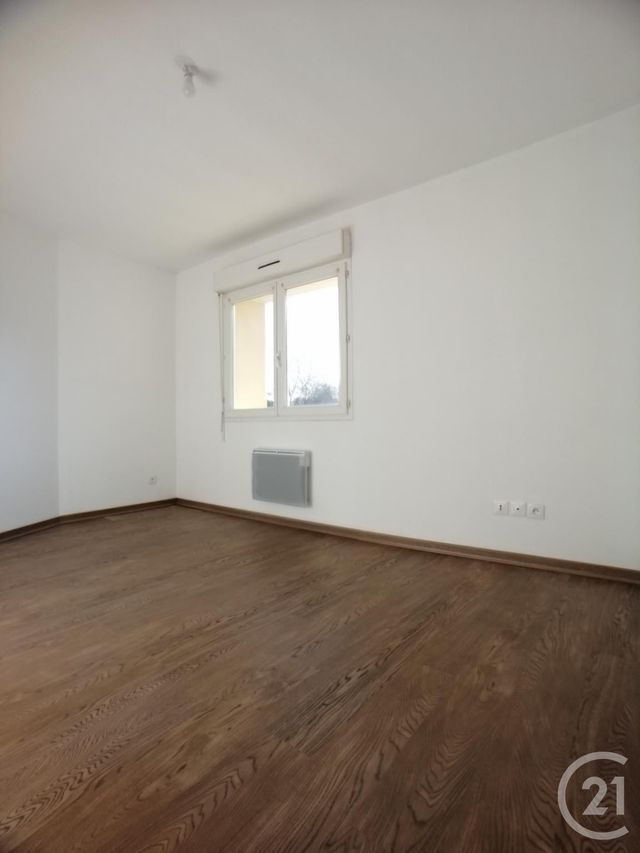 Afficher la photo en grand Appartement T3 à vendre - 3 pièces - 49.23 m2 - CORBELIN - 38 - RHONE-ALPES - Century 21 Arlaud Transaction