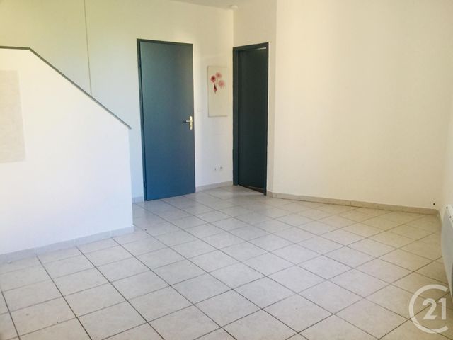 Afficher la photo en grand Appartement T2 à vendre - 2 pièces - 30.79 m2 - CORBELIN - 38 - RHONE-ALPES - Century 21 Arlaud Transaction