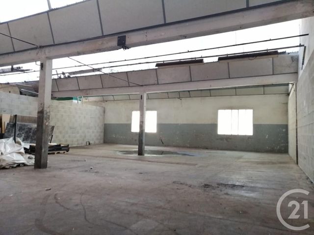 Afficher la photo en grand parking à louer - 195.53 m2 - PRESSINS - 38 - RHONE-ALPES - Century 21 Arlaud Transaction