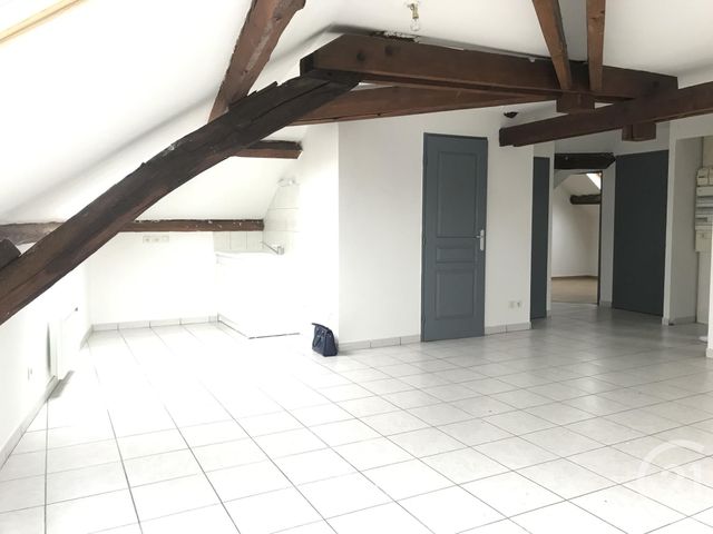 Afficher la photo en grand Appartement T3 à louer - 3 pièces - 51.35 m2 - LES ABRETS EN DAUPHINE - 38 - RHONE-ALPES - Century 21 Arlaud Transaction