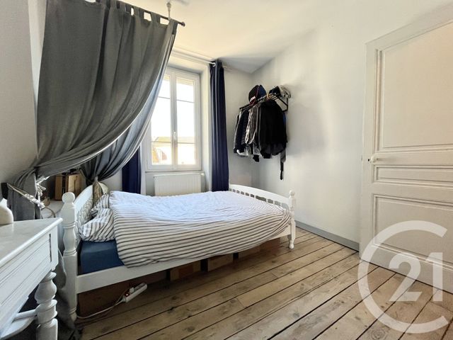 Appartement T5 à vendre - 5 pièces - 89.32 m2 - LA TOUR DU PIN - 38 - RHONE-ALPES - Century 21 Arlaud Transaction