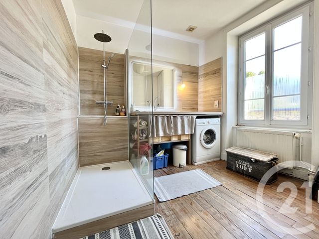 Appartement T5 à vendre - 5 pièces - 89.32 m2 - LA TOUR DU PIN - 38 - RHONE-ALPES - Century 21 Arlaud Transaction