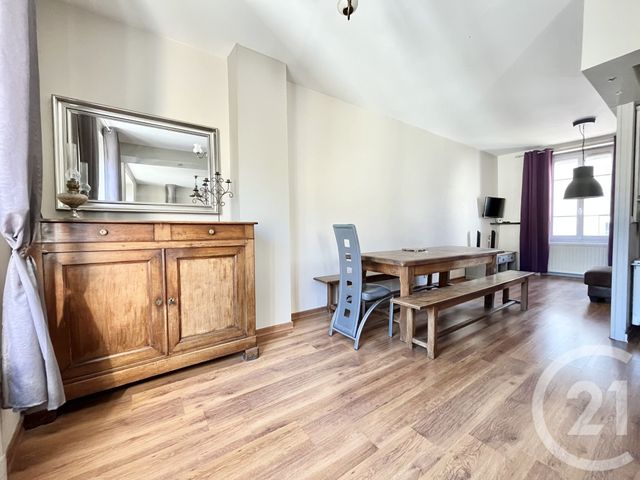 Appartement T5 à vendre - 5 pièces - 89.32 m2 - LA TOUR DU PIN - 38 - RHONE-ALPES - Century 21 Arlaud Transaction