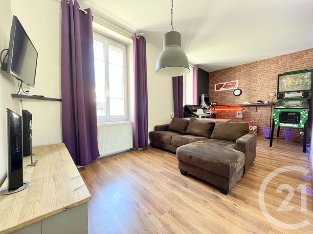 Appartement T5 à vendre - 5 pièces - 89.32 m2 - LA TOUR DU PIN - 38 - RHONE-ALPES - Century 21 Arlaud Transaction
