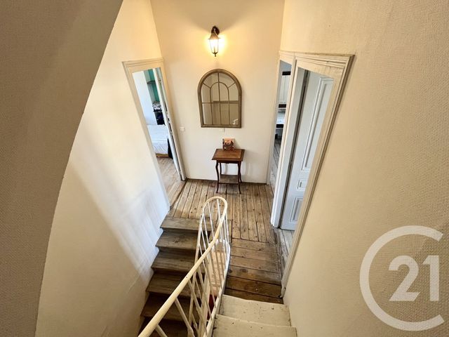 Appartement T5 à vendre - 5 pièces - 89.32 m2 - LA TOUR DU PIN - 38 - RHONE-ALPES - Century 21 Arlaud Transaction
