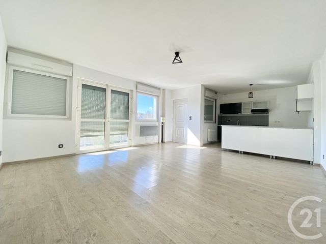 Appartement T4 à louer PRESSINS