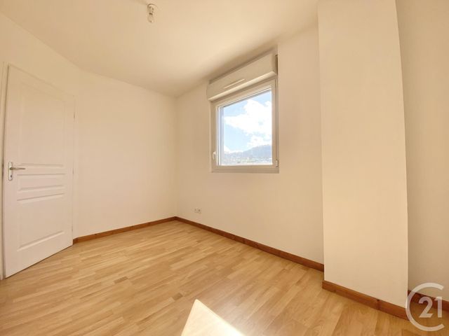 Appartement T4 à louer - 4 pièces - 68.06 m2 - PRESSINS - 38 - RHONE-ALPES - Century 21 Arlaud Transaction