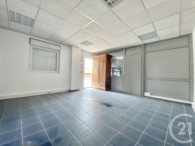 Afficher la photo en grand Appartement Local à louer - 2 pièces - 40.31 m2 - PRESSINS - 38 - RHONE-ALPES - Century 21 Arlaud Transaction