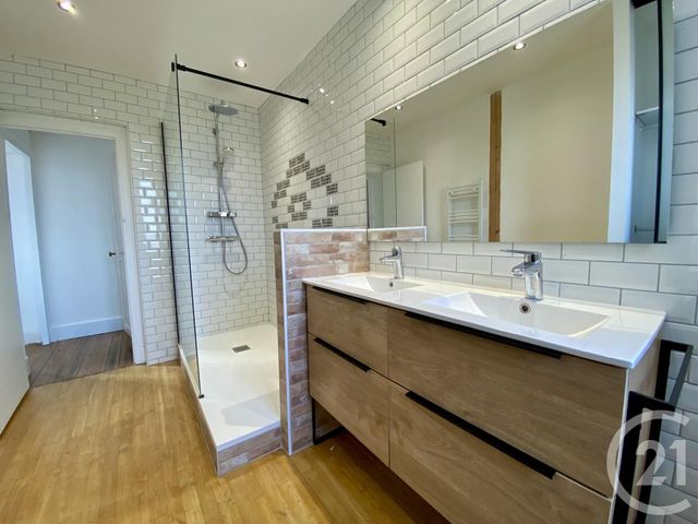 Afficher la photo en grand maison à vendre - 4 pièces - 110.0 m2 - LES ABRETS EN DAUPHINE - 38 - RHONE-ALPES - Century 21 Arlaud Transaction