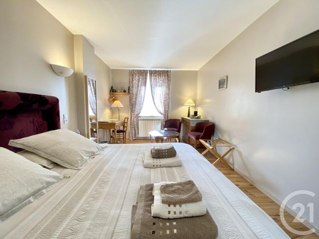 maison à vendre - 10 pièces - 224.5 m2 - LES AVENIERES VEYRINS THUELLIN - 38 - RHONE-ALPES - Century 21 Arlaud Transaction