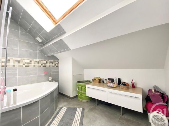 Afficher la photo en grand maison à vendre - 4 pièces - 94.54 m2 - LES ABRETS EN DAUPHINE - 38 - RHONE-ALPES - Century 21 Arlaud Transaction