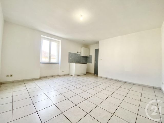 Appartement Studio à louer LES ABRETS EN DAUPHINE