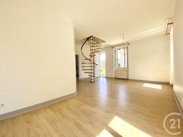 maison à vendre - 4 pièces - 66.47 m2 - LES AVENIERES VEYRINS THUELLIN - 38 - RHONE-ALPES - Century 21 Arlaud Transaction