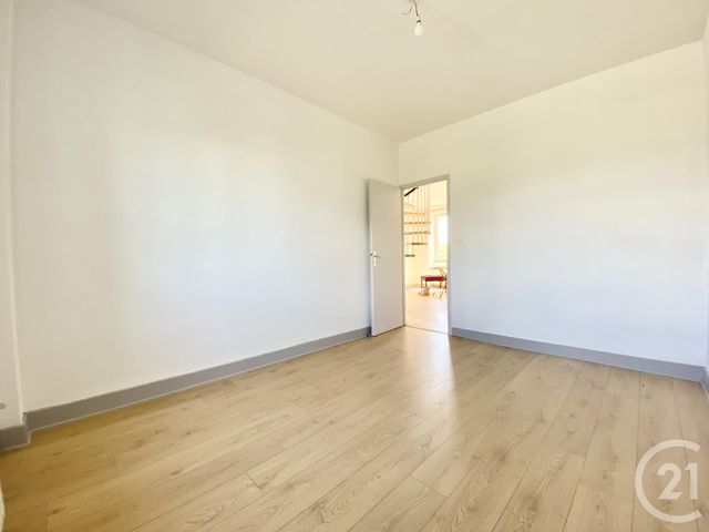 maison à vendre - 4 pièces - 66.47 m2 - LES AVENIERES VEYRINS THUELLIN - 38 - RHONE-ALPES - Century 21 Arlaud Transaction