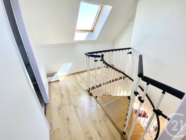 maison à vendre - 4 pièces - 66.47 m2 - LES AVENIERES VEYRINS THUELLIN - 38 - RHONE-ALPES - Century 21 Arlaud Transaction