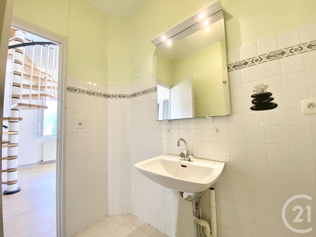 maison à vendre - 4 pièces - 66.47 m2 - LES AVENIERES VEYRINS THUELLIN - 38 - RHONE-ALPES - Century 21 Arlaud Transaction