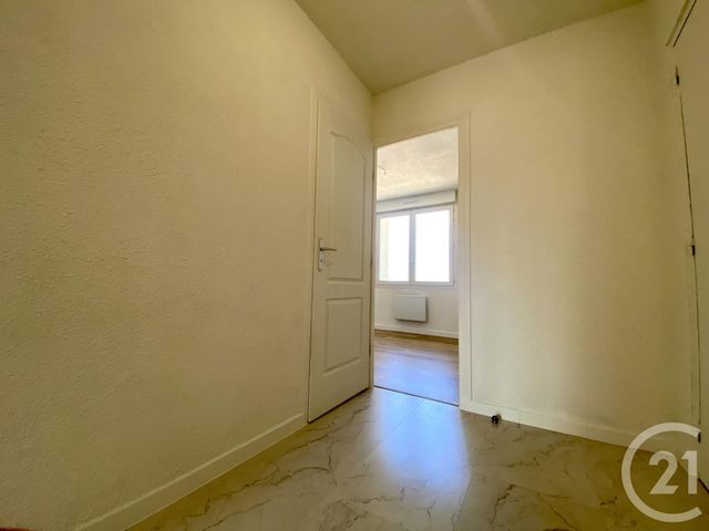 Appartement T4 à vendre - 4 pièces - 77.44 m2 - LES ABRETS EN DAUPHINE - 38 - RHONE-ALPES - Century 21 Arlaud Transaction