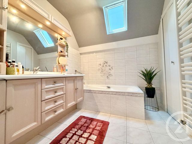 maison à vendre - 6 pièces - 144.33 m2 - ST VICTOR DE CESSIEU - 38 - RHONE-ALPES - Century 21 Arlaud Transaction
