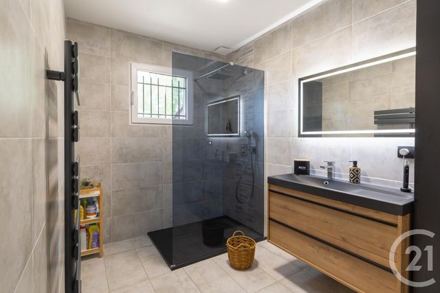 maison à vendre - 5 pièces - 109.75 m2 - PUSIGNAN - 69 - RHONE-ALPES - Century 21 Arlaud Transaction