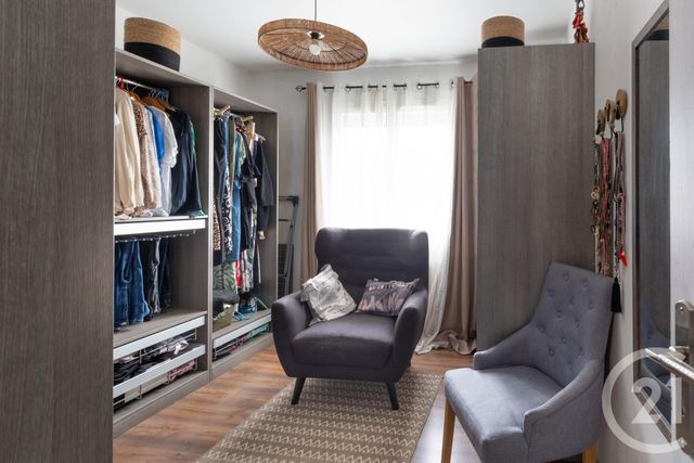 maison à vendre - 5 pièces - 109.75 m2 - PUSIGNAN - 69 - RHONE-ALPES - Century 21 Arlaud Transaction