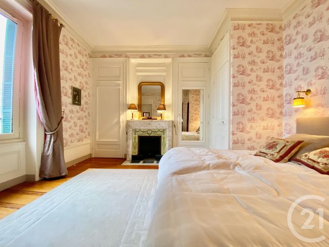 maison à vendre - 12 pièces - 248.13 m2 - LES AVENIERES VEYRINS THUELLIN - 38 - RHONE-ALPES - Century 21 Arlaud Transaction