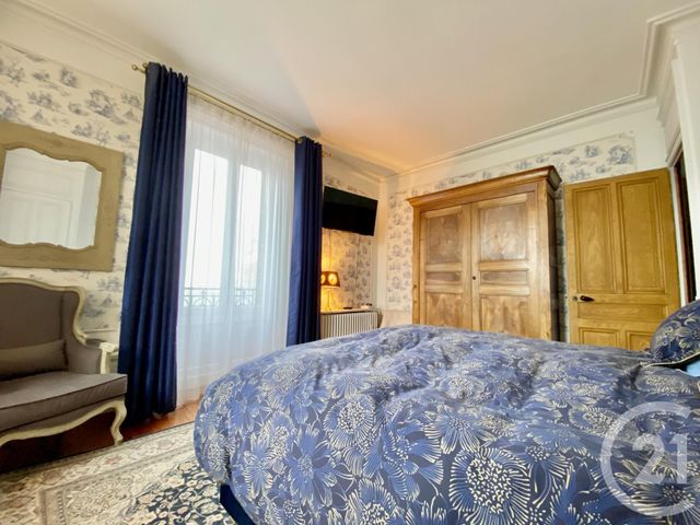 maison à vendre - 12 pièces - 248.13 m2 - LES AVENIERES VEYRINS THUELLIN - 38 - RHONE-ALPES - Century 21 Arlaud Transaction