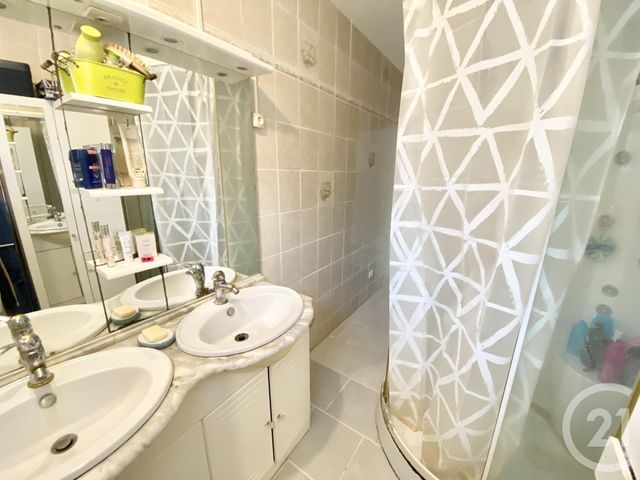 maison à vendre - 6 pièces - 112.91 m2 - LES AVENIERES VEYRINS THUELLIN - 38 - RHONE-ALPES - Century 21 Arlaud Transaction