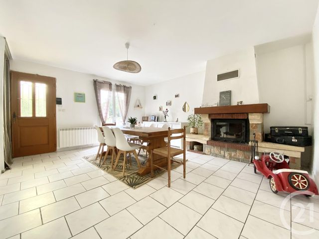 maison à vendre - 6 pièces - 112.91 m2 - LES AVENIERES VEYRINS THUELLIN - 38 - RHONE-ALPES - Century 21 Arlaud Transaction