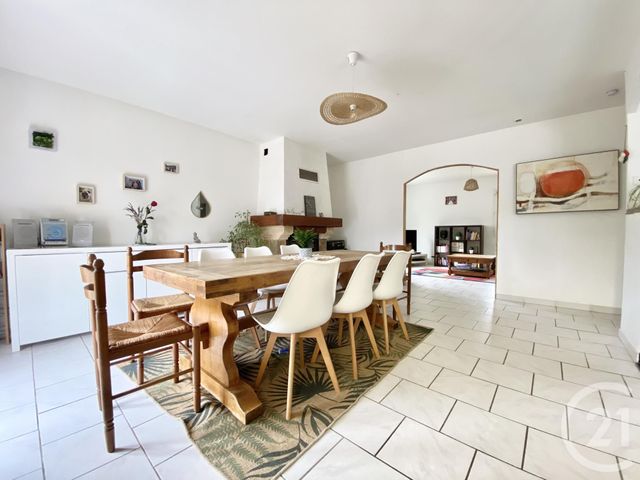 maison à vendre - 6 pièces - 112.91 m2 - LES AVENIERES VEYRINS THUELLIN - 38 - RHONE-ALPES - Century 21 Arlaud Transaction