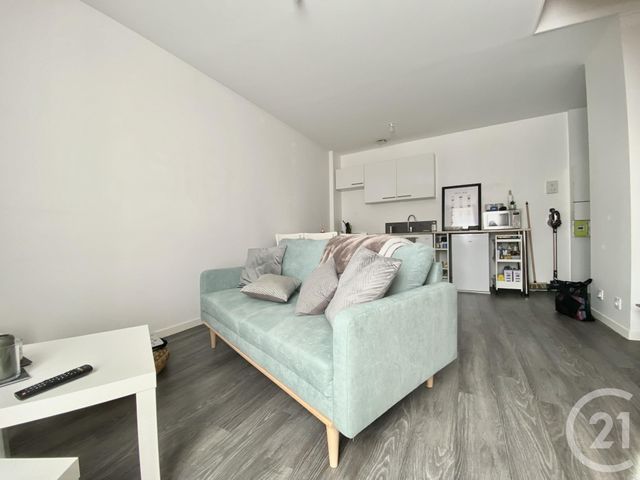 Appartement T1 à louer - 1 pièce - 29.9 m2 - LE PONT DE BEAUVOISIN - 38 - RHONE-ALPES - Century 21 Arlaud Transaction