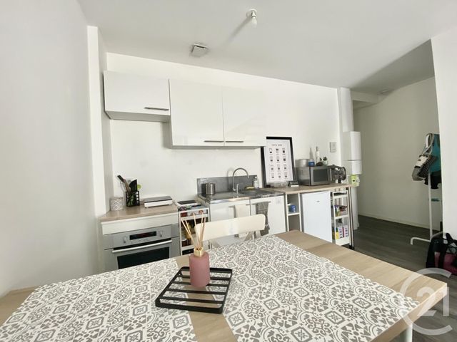 Appartement T1 à louer - 1 pièce - 29.9 m2 - LE PONT DE BEAUVOISIN - 38 - RHONE-ALPES - Century 21 Arlaud Transaction