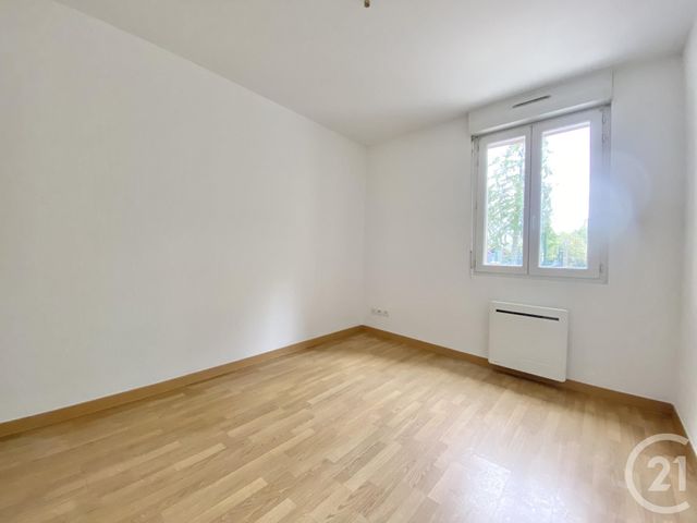 Appartement T3 à louer - 3 pièces - 70.92 m2 - LES AVENIERES VEYRINS THUELLIN - 38 - RHONE-ALPES - Century 21 Arlaud Transaction