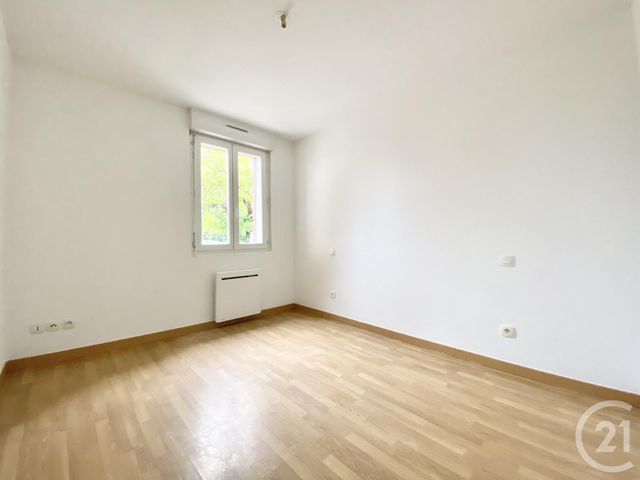 Appartement T3 à louer - 3 pièces - 70.92 m2 - LES AVENIERES VEYRINS THUELLIN - 38 - RHONE-ALPES - Century 21 Arlaud Transaction