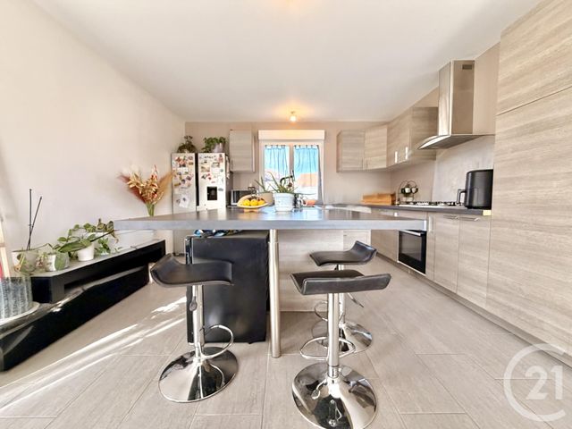 maison à louer - 4 pièces - 122.1 m2 - CHARANCIEU - 38 - RHONE-ALPES - Century 21 Arlaud Transaction
