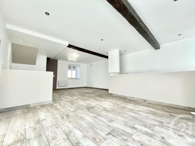 Afficher la photo en grand immeuble à vendre - 162.96 m2 - LES ABRETS EN DAUPHINE - 38 - RHONE-ALPES - Century 21 Arlaud Transaction