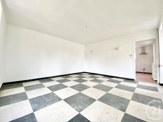 maison à louer - 4 pièces - 92.61 m2 - LES ABRETS EN DAUPHINE - 38 - RHONE-ALPES - Century 21 Arlaud Transaction