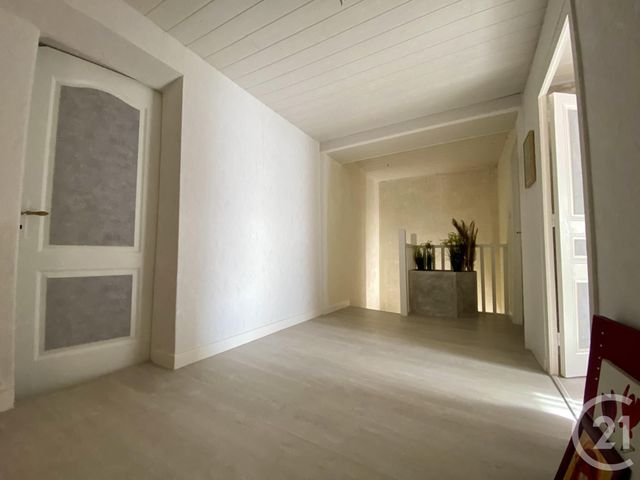 maison à vendre - 6 pièces - 116.85 m2 - LES AVENIERES VEYRINS THUELLIN - 38 - RHONE-ALPES - Century 21 Arlaud Transaction