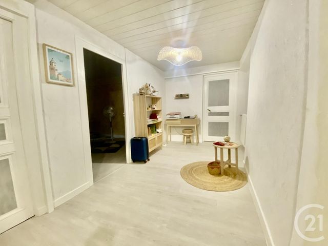 maison à vendre - 6 pièces - 116.85 m2 - LES AVENIERES VEYRINS THUELLIN - 38 - RHONE-ALPES - Century 21 Arlaud Transaction