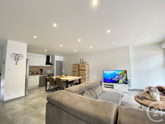 Appartement T4 à vendre - 4 pièces - 94.54 m2 - LES ABRETS EN DAUPHINE - 38 - RHONE-ALPES - Century 21 Arlaud Transaction