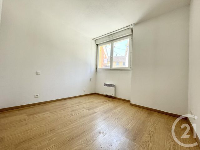 Appartement T3 à louer - 3 pièces - 70.46 m2 - LES ABRETS EN DAUPHINE - 38 - RHONE-ALPES - Century 21 Arlaud Transaction