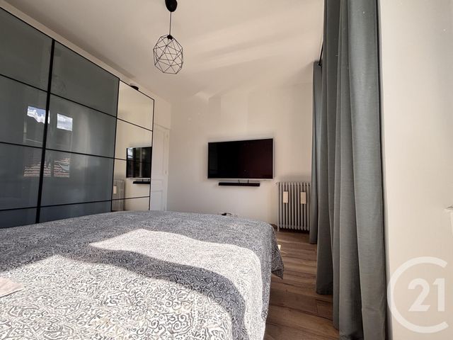 Appartement T3 à vendre - 4 pièces - 75.48 m2 - LA TOUR DU PIN - 38 - RHONE-ALPES - Century 21 Arlaud Transaction