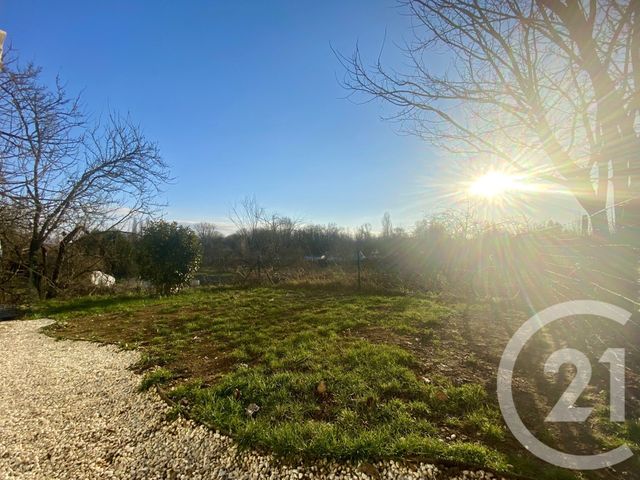 Appartement T2 à vendre ST GENIX SUR GUIERS