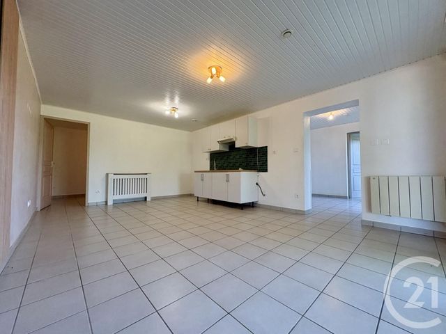 Appartement T2 à vendre - 3 pièces - 76.93 m2 - ST GENIX SUR GUIERS - 73 - RHONE-ALPES - Century 21 Arlaud Transaction