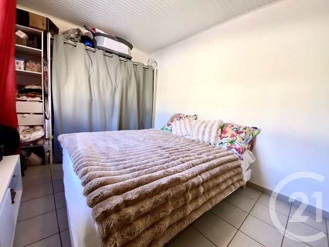 Appartement T2 à vendre - 2 pièces - 45.65 m2 - ST GENIX SUR GUIERS - 73 - RHONE-ALPES - Century 21 Arlaud Transaction