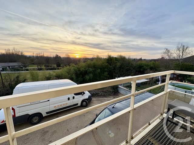 Appartement T3 à vendre - 3 pièces - 58.18 m2 - ST GENIX SUR GUIERS - 73 - RHONE-ALPES - Century 21 Arlaud Transaction