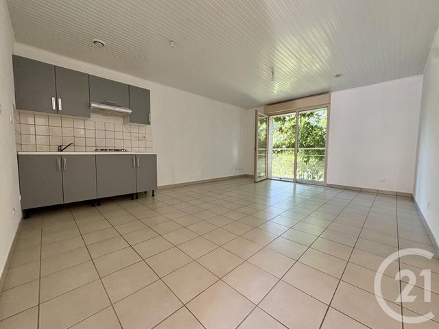 Appartement T3 à vendre ST GENIX SUR GUIERS