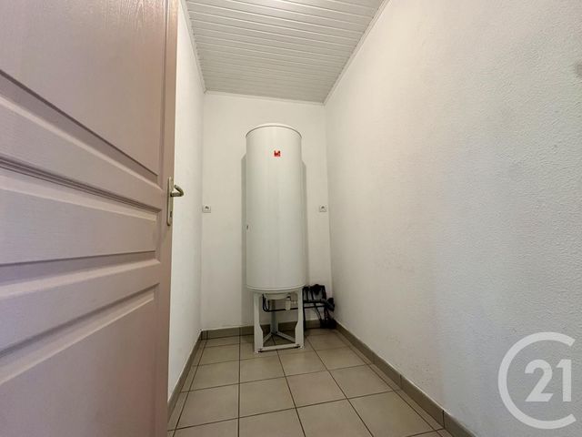 Appartement T3 à vendre - 3 pièces - 56.55 m2 - ST GENIX SUR GUIERS - 73 - RHONE-ALPES - Century 21 Arlaud Transaction